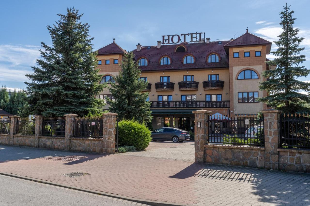 Hotel Ruczaj كراكوفيا المظهر الخارجي الصورة