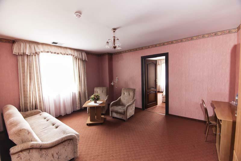 Hotel Ruczaj كراكوفيا المظهر الخارجي الصورة